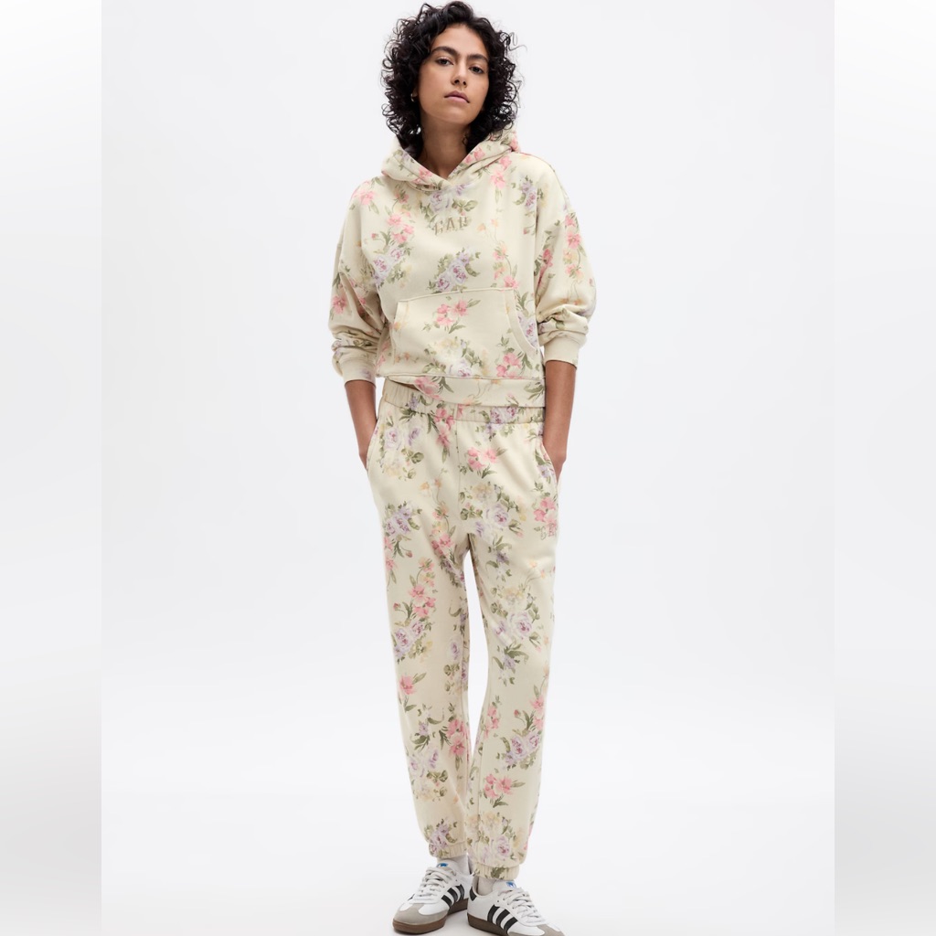 Gap Loveshackfancy Sweatsuit Multi Floral Cropped Logo Hoodie Joggers